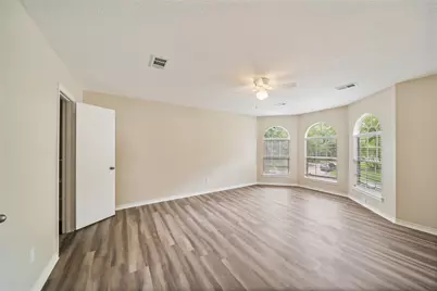 135 Towering Pines Drive, The Woodlands, TX 77381 - Photo 27