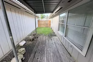 9231 Waving Fields Dr, Houston, TX 77064 - Photo 19