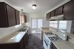 9231 Waving Fields Dr, Houston, TX 77064 - Photo 9
