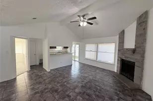9231 Waving Fields Dr, Houston, TX 77064 - Photo 3