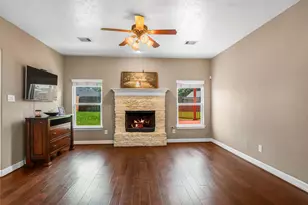 21922 Field Green Dr, Cypress, TX 77433 - Photo 17