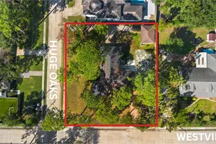 8206 Westview Dr, Houston, TX 77055 - Photo 1