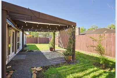 2214 Holly Knoll Street, Houston, TX 77077 - Photo 27