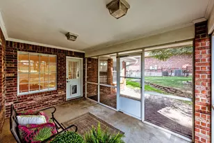 455 Cherry Hills Dr, Huntsville, TX 77340 - Photo 19