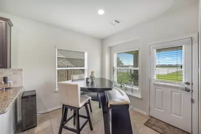 9815 Shimmering Lakes Drive, Rosharon, TX 77583 - Photo 13