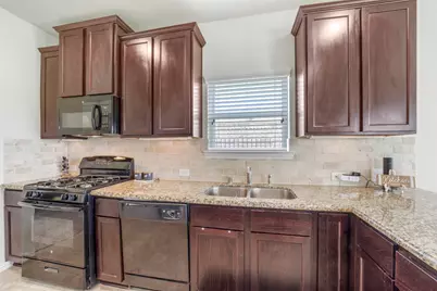 9815 Shimmering Lakes Drive, Rosharon, TX 77583 - Photo 11