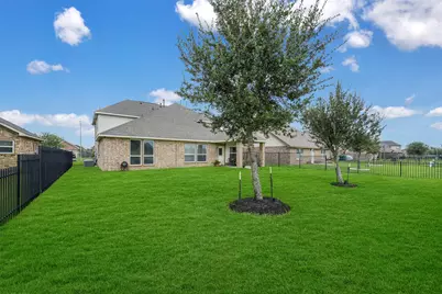 9815 Shimmering Lakes Drive, Rosharon, TX 77583 - Photo 29