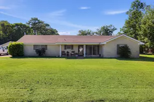 5160 Highlander, Orange, TX 77630 - Photo 1