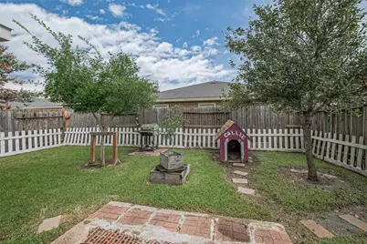 11638 Township Dale Court, Houston, TX 77038 - Photo 47