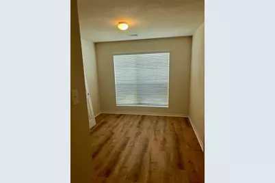 1323 Kaliste Meadow Drive, Houston, TX 77090 - Photo 9