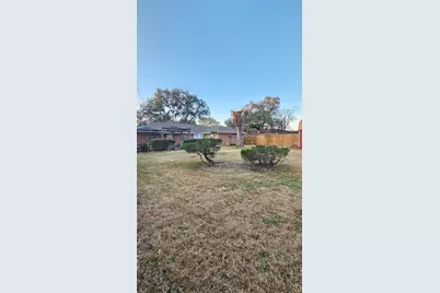 1715 Pecan Lane, Stafford, TX 77477 - Photo 19