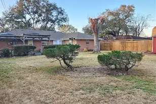 1715 Pecan Ln, Stafford, TX 77477 - Photo 19