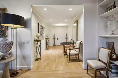1000 Uptown Park Boulevard #101, Houston, TX 77056 - Photo 11