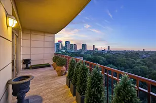 1000 Uptown Park Blvd, Houston, TX 77056 - Photo 27