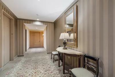 1000 Uptown Park Boulevard #101, Houston, TX 77056 - Photo 37