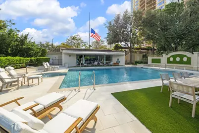 1000 Uptown Park Boulevard #101, Houston, TX 77056 - Photo 43