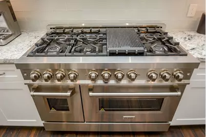 212 Osage Drive, Conroe, TX 77316 - Photo 9