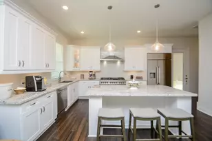 212 Osage Dr, Conroe, TX 77316 - Photo 5