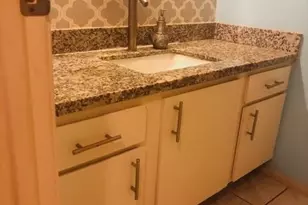 10051 Westpark Dr, Houston, TX 77042 - Photo 25