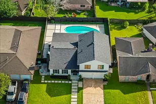 10826 Sageburrow Dr Dr, Houston, TX 77089 - Photo 3