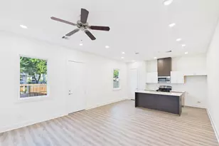 9607 Habitat St, Houston, TX 77075 - Photo 7