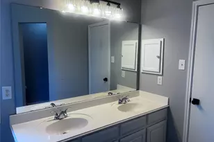 1810 Village Ct Ln, Rosenberg, TX 77471 - Photo 13