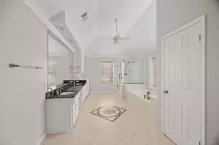 7915 Capri Cir, Houston, TX 77095 - Photo 29