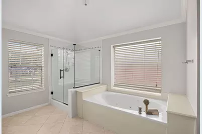 7915 Capri Circle, Houston, TX 77095 - Photo 33