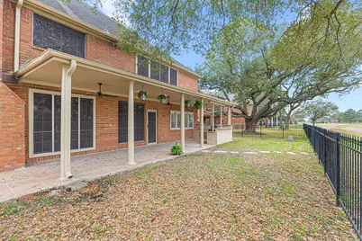 7915 Capri Circle, Houston, TX 77095 - Photo 45