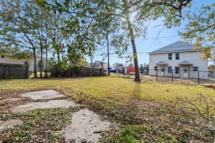 5914 Southcrest St, Houston, TX 77033 - Photo 21