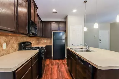 2046 Lost Pine Court, Conroe, TX 77304 - Photo 11