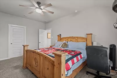 111 Bunker Hill Court, Anahuac, TX 77514 - Photo 13