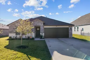 111 Bunker Hl Ct, Anahuac, TX 77514 - Photo 1