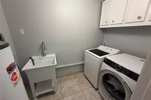 7910 Sands Point Dr, Houston, TX 77036 - Photo 21
