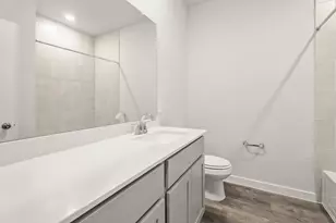 1617 Elm Ct, Angleton, TX 77515 - Photo 5