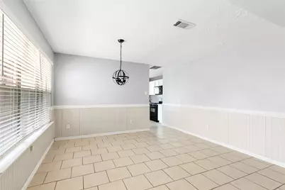 913 Briarcreek Drive, Baytown, TX 77521 - Photo 7