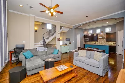 1025 W 21st Street #D, Houston, TX 77008 - Photo 9