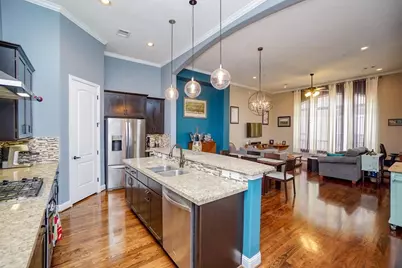 1025 W 21st Street #D, Houston, TX 77008 - Photo 17
