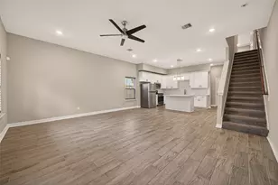 8725 Compton St, Houston, TX 77016 - Photo 5