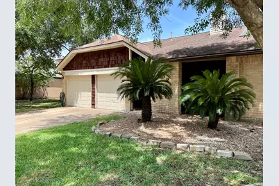 3702 Echo Grove Lane, Houston, TX 77043 - Photo 1