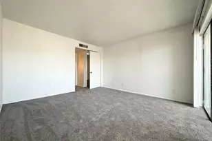 2822 S Bartell Dr, Houston, TX 77054 - Photo 9