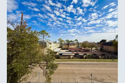 2822 S Bartell Drive #38, Houston, TX 77054 - Photo 21