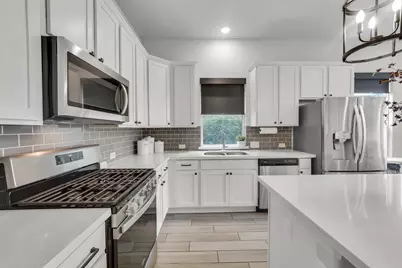 7031 Coneflower Creek Court, Katy, TX 77493 - Photo 5