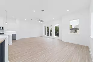 2107 Holman St, Houston, TX 77004 - Photo 7