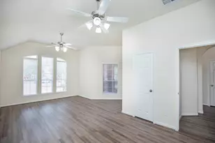835 Aqua Vista, Rosenberg, TX 77469 - Photo 5
