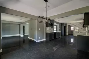 8103 Schaffer Ln, Houston, TX 77070 - Photo 11