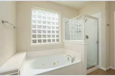 15602 Chapel Lake Drive, Cypress, TX 77429 - Photo 27