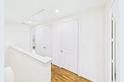 11025 Sherwood Grove, Houston, TX 77043 - Photo 23