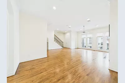 11025 Sherwood Grove, Houston, TX 77043 - Photo 15