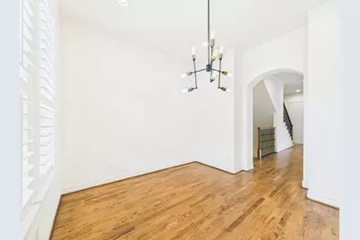 11025 Sherwood Grove, Houston, TX 77043 - Photo 19